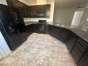 9208 Verdugo Ridge Ct in Las Vegas, NV - Building Photo - Building Photo