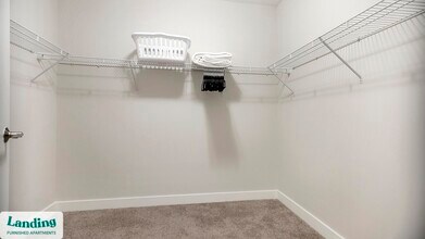 2 Trl Run in Vernon, CT - Foto de edificio - Building Photo