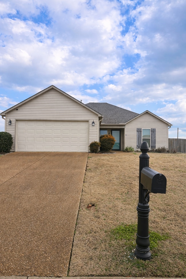 property at 30 Clovewood Cv