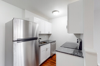 Blackrock Homes Apartments in Bridgeport, CT - Foto de edificio - Interior Photo