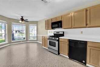 2610 Old Oak Ln in Houston, TX - Building Photo - Building Photo