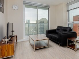 9377-9111 111 St NW, Unit SI ID1223001P in Edmonton, AB - Building Photo