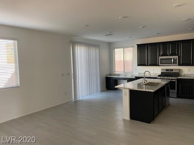 7492 Monticello Bay Ct in Las Vegas, NV - Building Photo - Building Photo