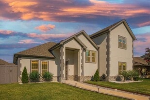 4713 Highgate Ln in Rowlett, TX - Building Photo