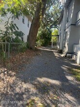 2652 Post St, Unit A in Jacksonville, FL - Foto de edificio - Building Photo