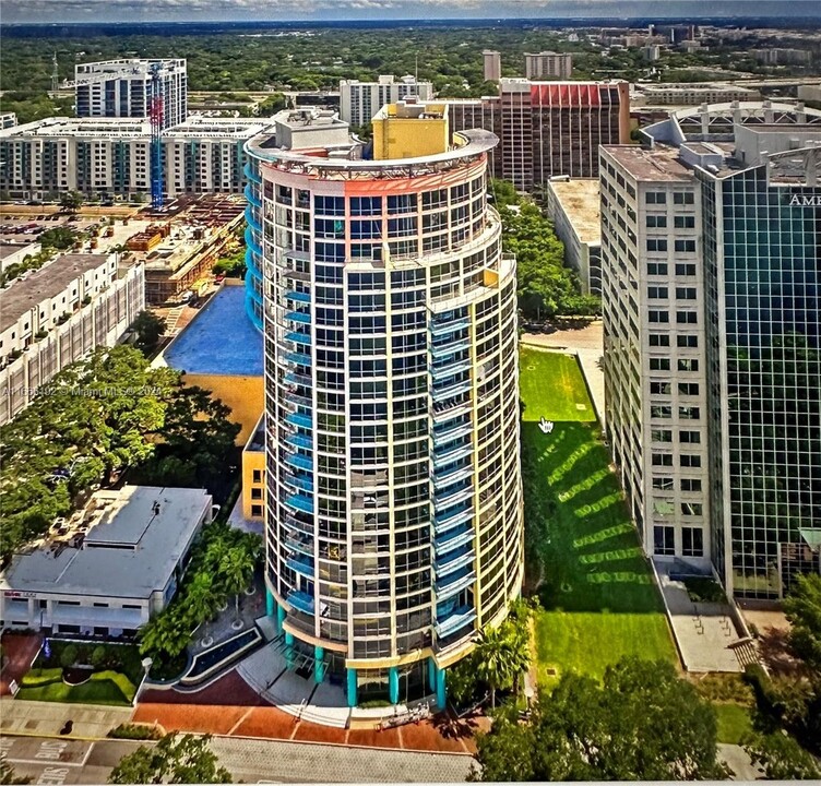 322 E Central Blvd in Orlando, FL - Building Photo