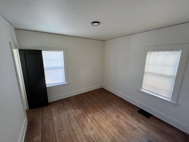 2011-13 Pierce St in Sioux City, IA - Building Photo - Building Photo