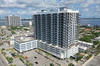 The Lexi in North Bay Village, FL - Building Photo - Building Photo