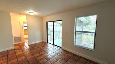 11450 Char Ann Dr in Ft. Myers, FL - Building Photo - Building Photo