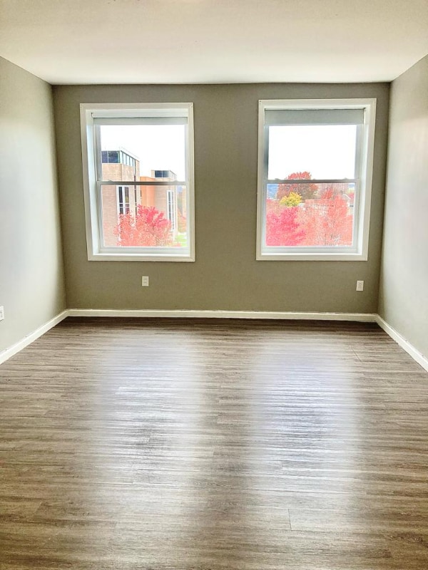 38 Winans St in East Orange, NJ - Building Photo - Building Photo