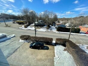173-175 Norwich-New London Turnpike in Uncasville, CT - Building Photo - Building Photo