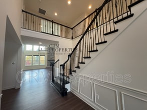 411 Heritage Terrace Ln in Carmel, IN - Building Photo - Building Photo