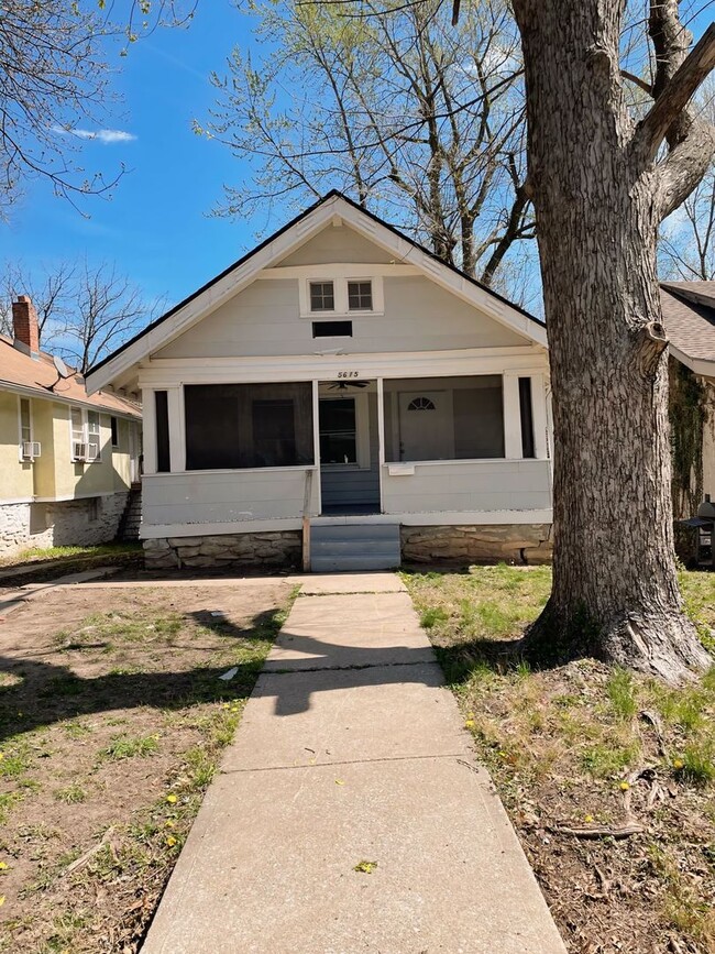 property at 5615 Garfield Ave