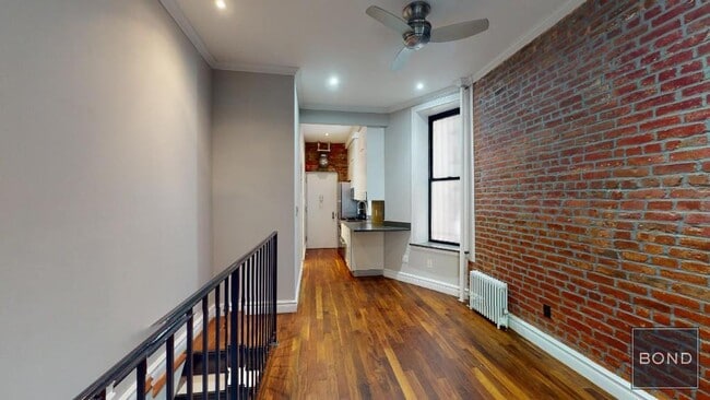 60 Avenue B