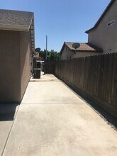 4734 W Reese Ave in Visalia, CA - Building Photo - Building Photo