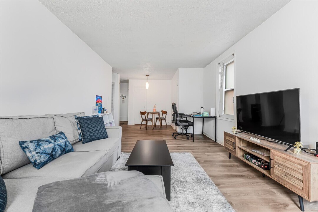 103-26 68th Ave in Queens, NY - Building Photo