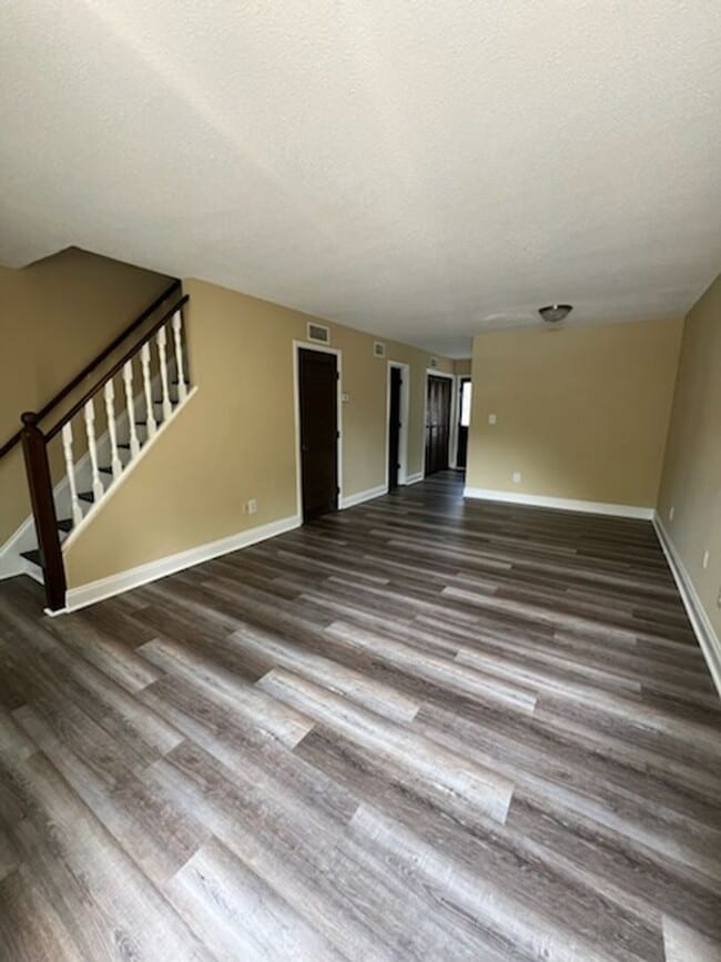 property at 312 Rainbow Dr
