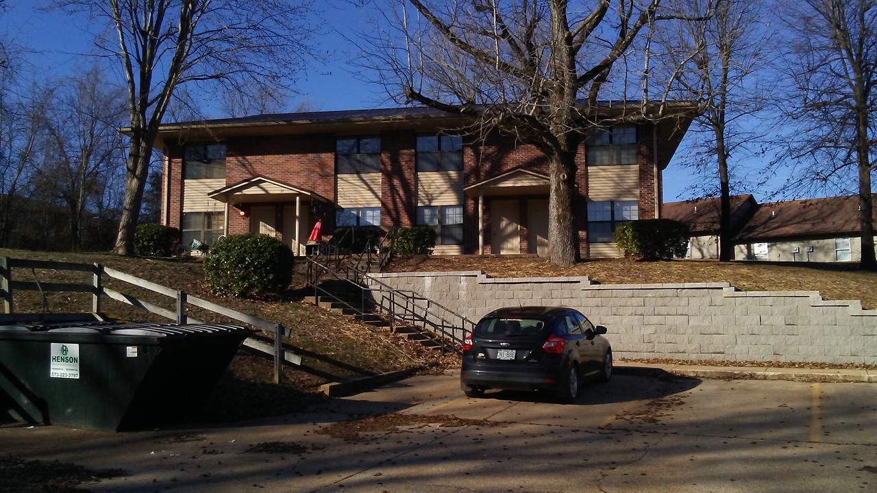 Crestview Apartments in Doniphan, MO - Building Photo