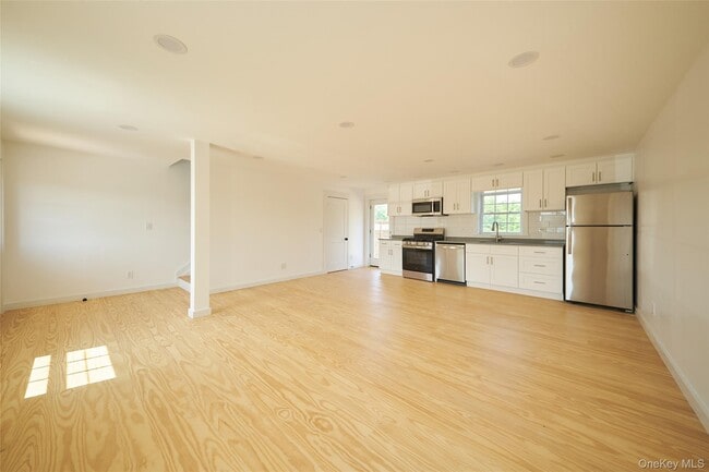 5728-5209 Highway in Kerhonkson, NY - Building Photo - Building Photo