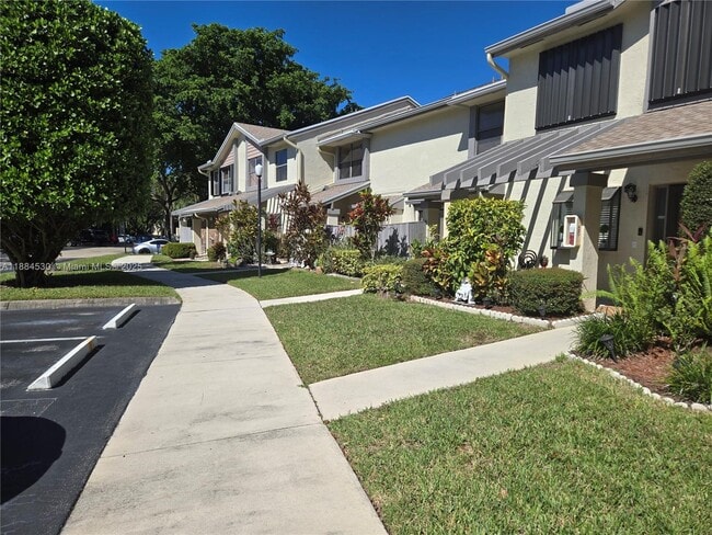 property at 4599 Carambola Cir S