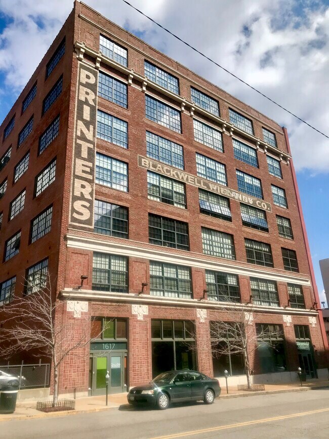 1611 Locust St Rentals in St. Louis, MO