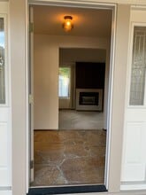 18523 131st Ave SE in Renton, WA - Building Photo - Building Photo