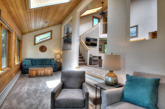 604 Little Chief Way in Frisco, CO - Building Photo - Building Photo
