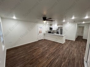2135 Bobwhite Ct in Clovis, NM - Building Photo - Building Photo