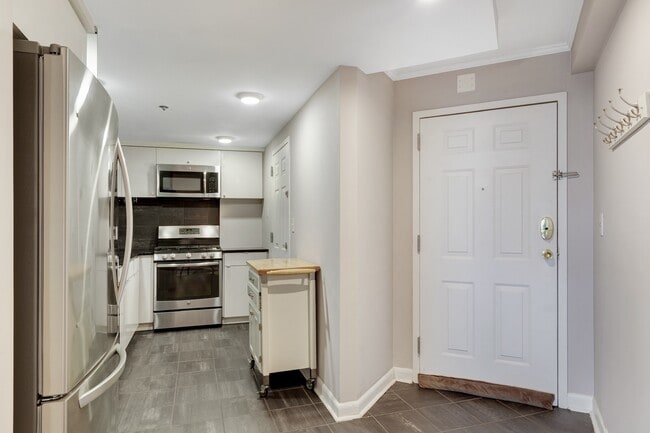 property at 1501 Clairmont Rd