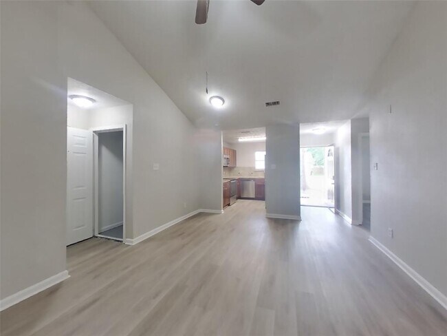 4803 Tealgate Dr in Spring, TX - Building Photo - Building Photo