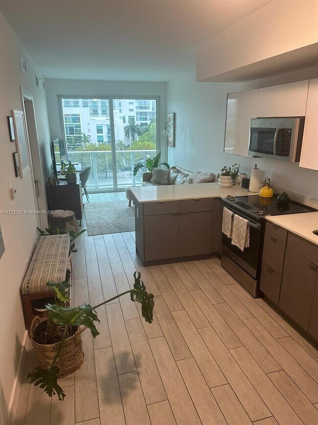 property at 321 NE 26th St