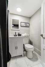 3825 Zinsle Ave in Cincinnati, OH - Building Photo - Building Photo