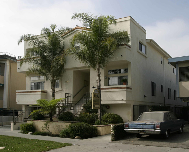 3621 Bagley Ave in Los Angeles, CA - Foto de edificio - Building Photo