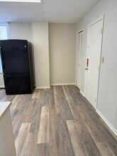 813 W Saint James St in Peoria, IL - Foto de edificio - Building Photo