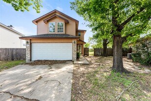 1717 Parkfield Cove in Round Rock, TX - Building Photo