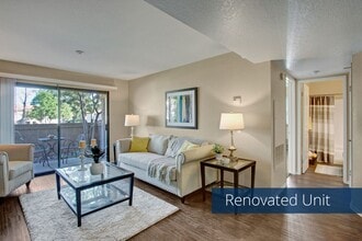 Castlepark in San Bernardino, CA - Foto de edificio - Building Photo