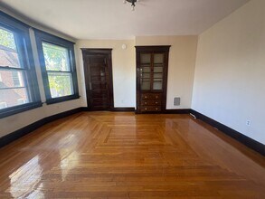83 Gibbs St, Unit 2 in New Haven, CT - Foto de edificio - Building Photo