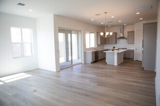 26425 N 22nd Dr in Phoenix, AZ - Building Photo - Building Photo
