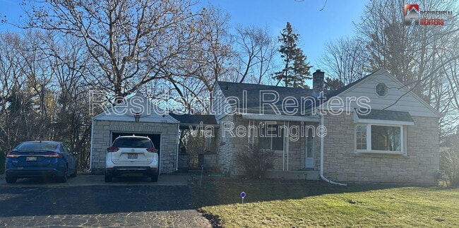 property at 1320 Wilson Dr