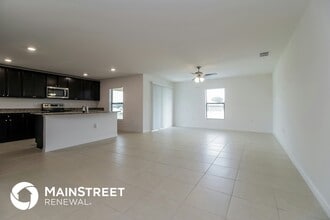 35637 Rose Moss Ave in Leesburg, FL - Building Photo - Building Photo