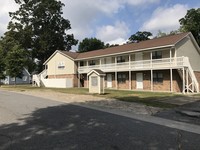 Johnston Street Apartments in Greenville, NC - Foto de edificio - Building Photo