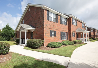 4951 Pleasant Grove Dr in Wilmington, NC - Building Photo - Building Photo