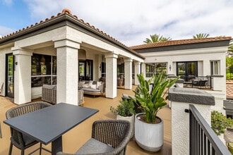 ARTÀ Apartments in Aliso Viejo, CA - Building Photo - Interior Photo