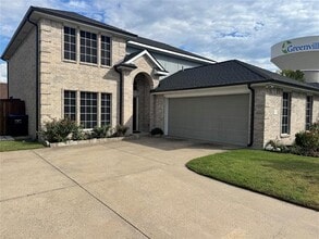 6911 Justin Ln in Greenville, TX - Building Photo - Building Photo