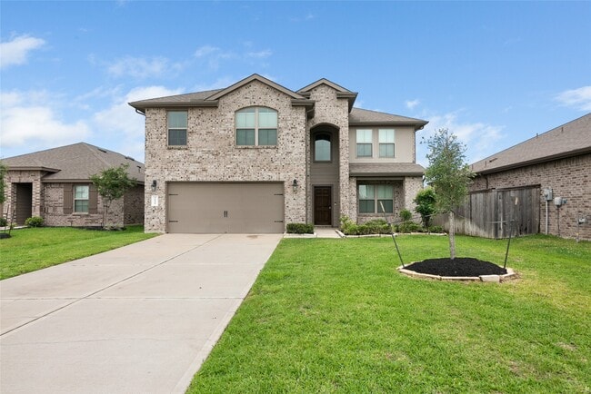 property at 5611 Cedar Cres Ct