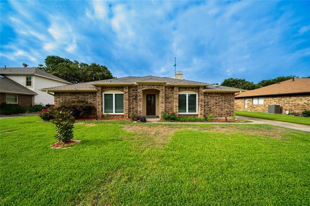 property at 325 Brooks Ln