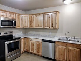 105 Oak Trail St in Mabank, TX - Building Photo