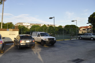 8977 SW 123rd Ct, Unit 201-6 in Miami, FL - Building Photo - Building Photo
