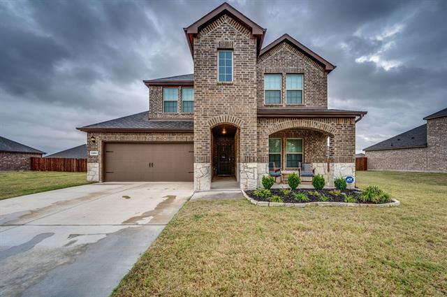 1507 Shoreline Dr in Waxahachie, TX - Building Photo