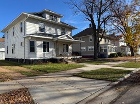 623 S 5th Ave, Unit Lower in Wausau, WI - Building Photo